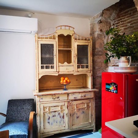 Cres B Studio Apartman Buitenkant foto