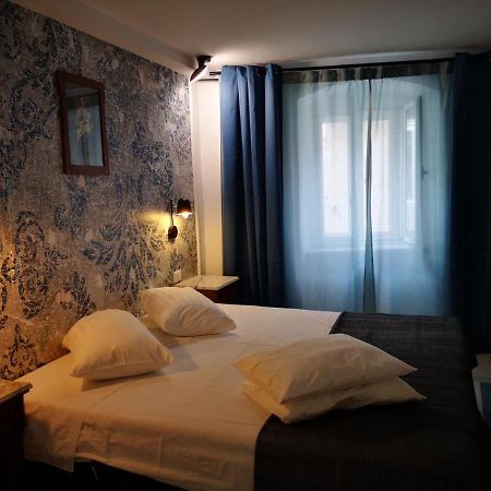 Cres B Studio Apartman Buitenkant foto