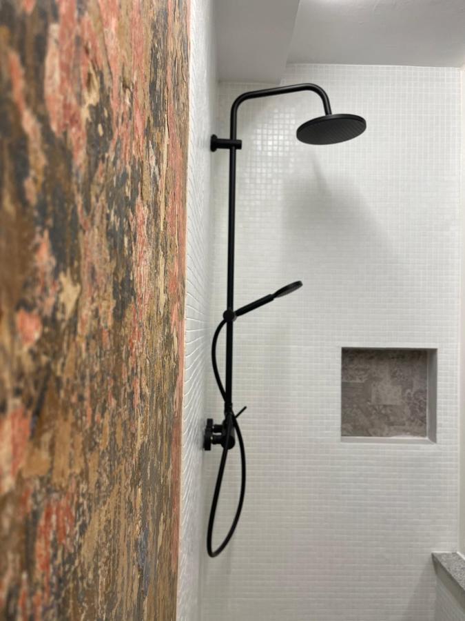 Cres B Studio Apartman Buitenkant foto